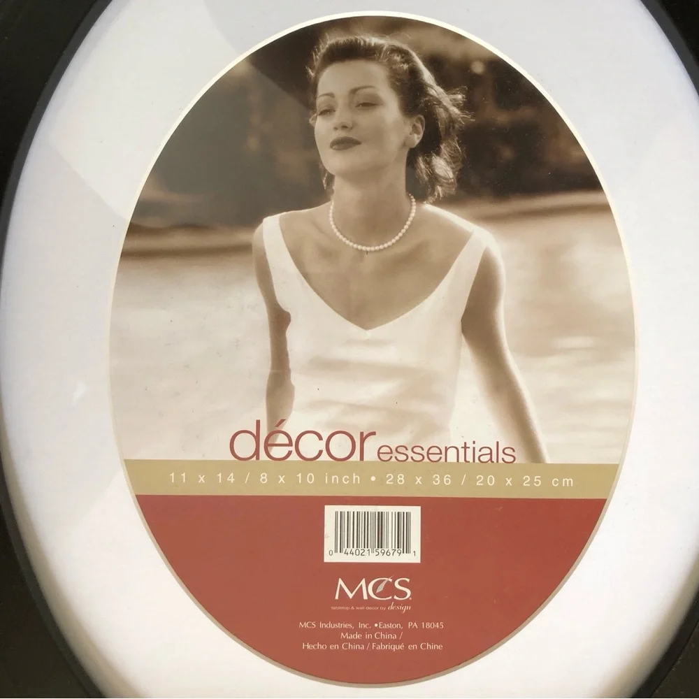Vintage Oval Portrait Style 11 x 14 Picture Wooden Frame New